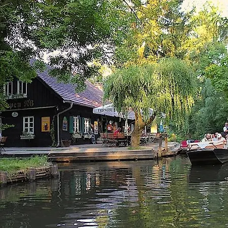 Im Limonadenhaus - Adults Only