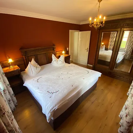 Im Limonadenhaus - Adults Only