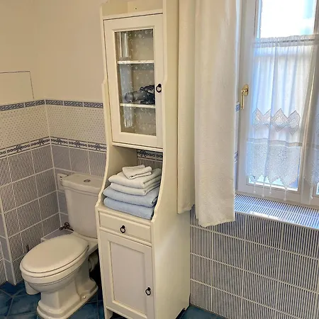 Im Limonadenhaus - Adults Only * لوبنو