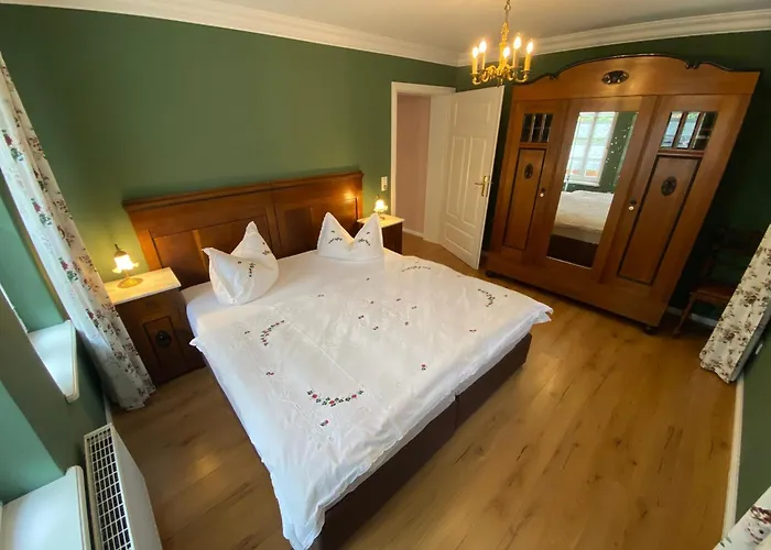 Im Limonadenhaus - Adults Only